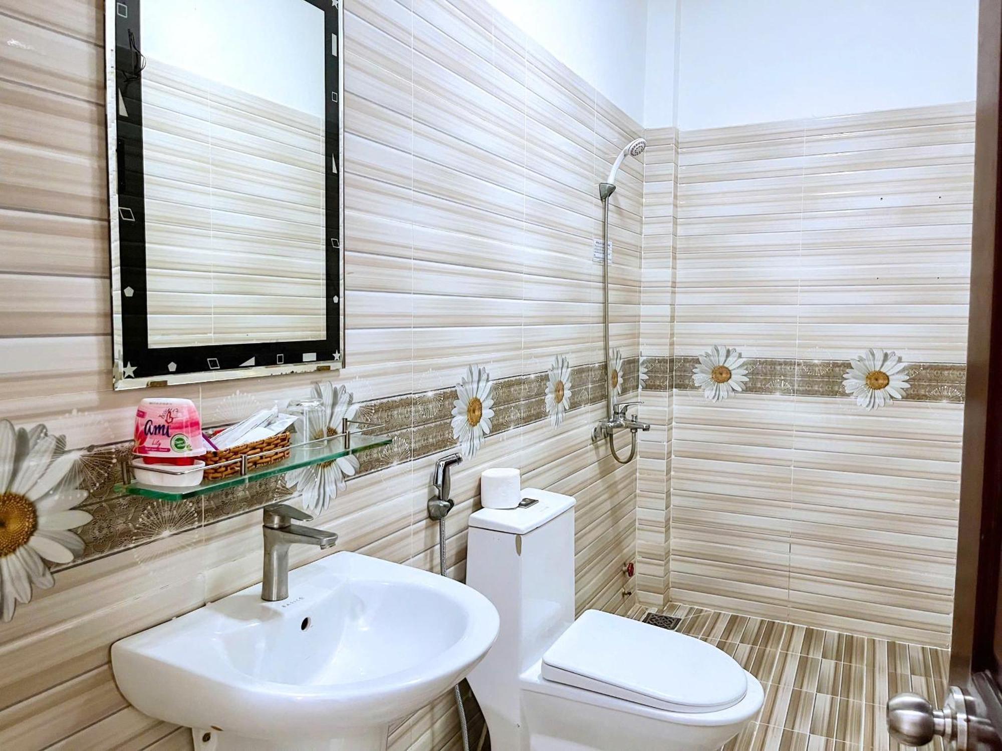 Khach San Ha Dan - Bai Sau Vung Tau Hotel Exterior photo